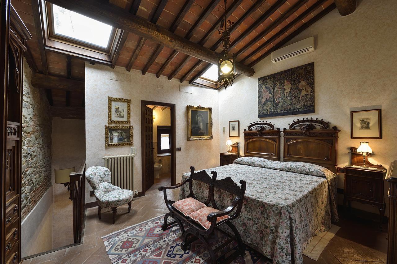 Aparthotel Castelletto Di Montebenichi Monte Benichi Esterno foto