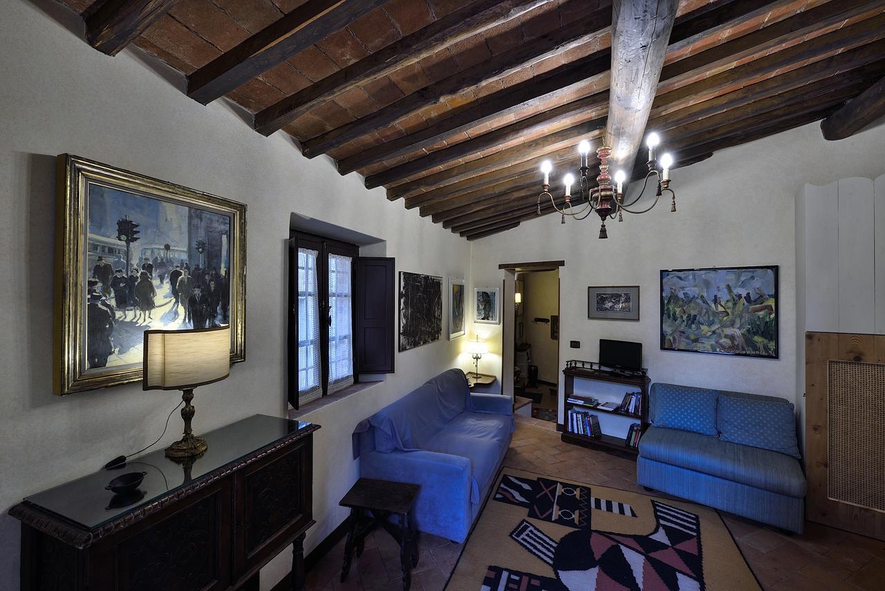 Aparthotel Castelletto Di Montebenichi Monte Benichi Esterno foto
