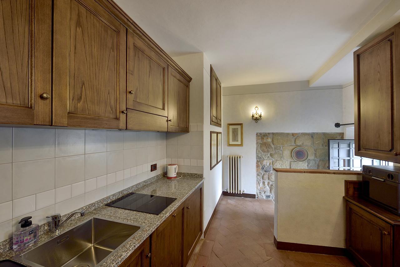 Aparthotel Castelletto Di Montebenichi Monte Benichi Esterno foto