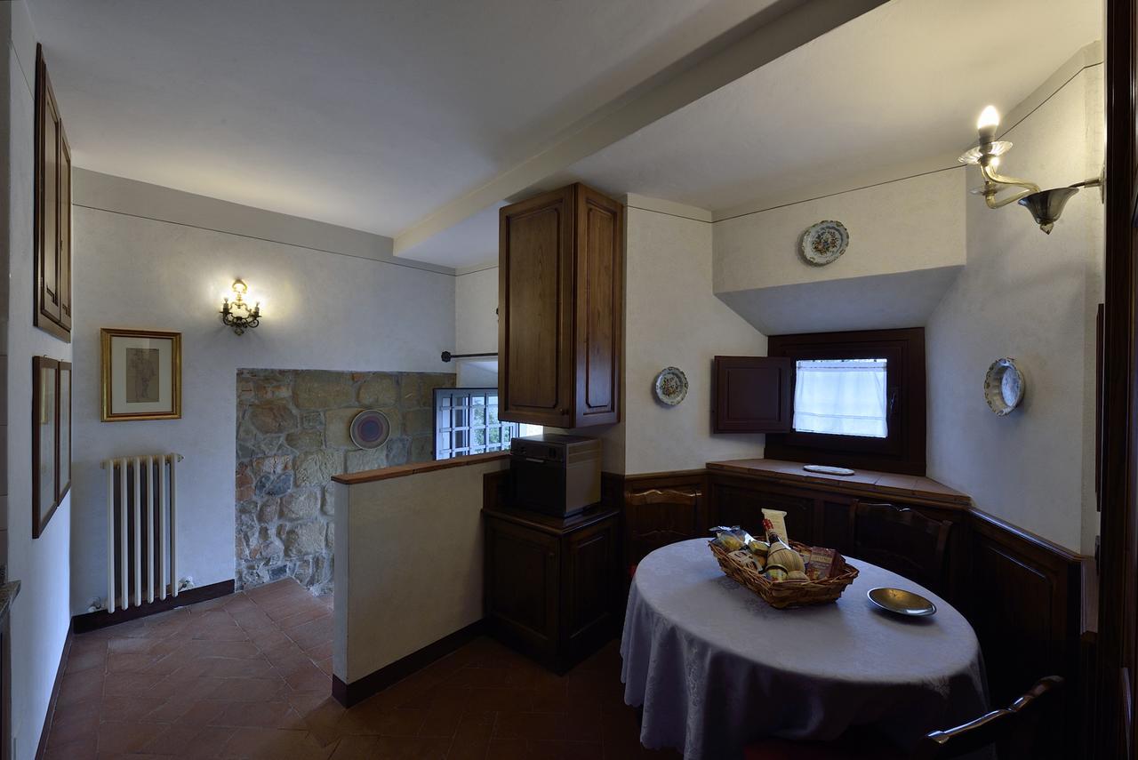 Aparthotel Castelletto Di Montebenichi Monte Benichi Esterno foto