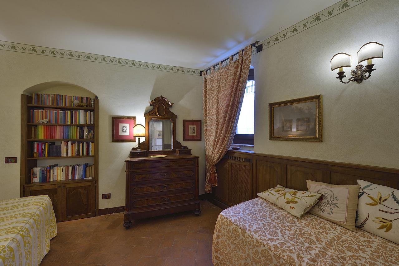 Aparthotel Castelletto Di Montebenichi Monte Benichi Esterno foto