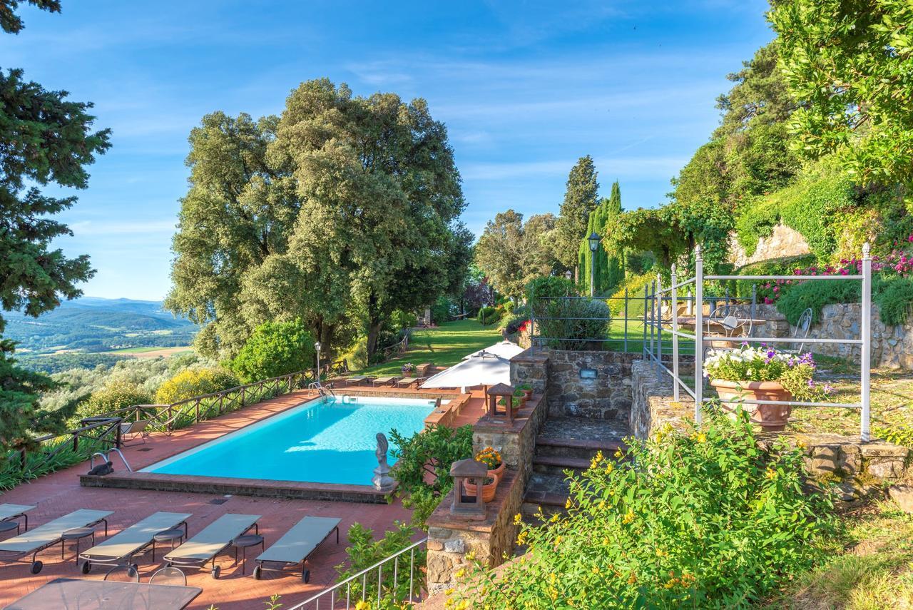 Aparthotel Castelletto Di Montebenichi Monte Benichi Esterno foto