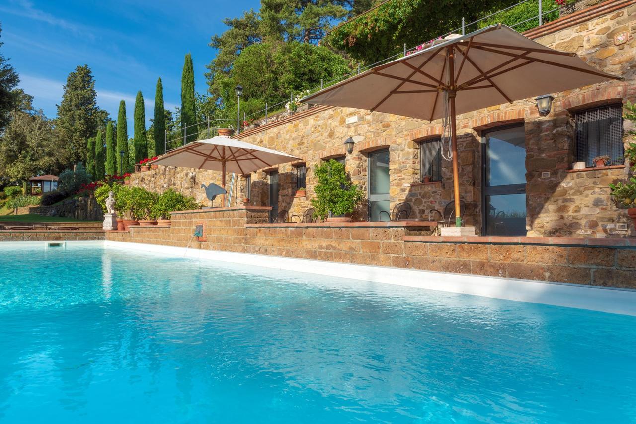 Aparthotel Castelletto Di Montebenichi Monte Benichi Esterno foto