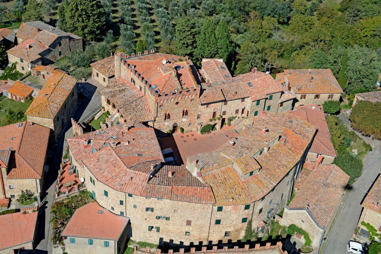 Aparthotel Castelletto Di Montebenichi Monte Benichi Esterno foto
